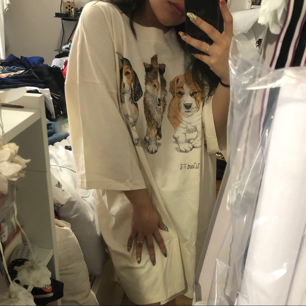 •SOLD• Dog T-shirt